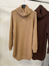 Kép betöltése a galériamegjelenítőbe: 5205 HETTA GARBÓ pulóver/tunika