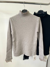 Kép betöltése a galériamegjelenítőbe: 8066 MELITTA basic csipkebetétes felső