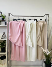 Kép betöltése a galériamegjelenítőbe: 003042 CHRISTINE nadrág+felső szett