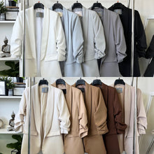 Kép betöltése a galériamegjelenítőbe: 80172 LONG blézer/basic szinek