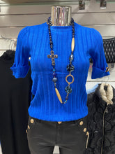 Kép betöltése a galériamegjelenítőbe: 0015 FERGIE basic kötött felső