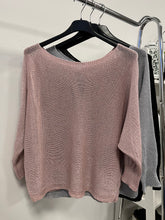 Kép betöltése a galériamegjelenítőbe: 1236 SZATĖN szalagos csillogós felső