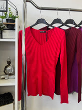 Kép betöltése a galériamegjelenítőbe: 5808 BORDÁS basic V nyakú felső