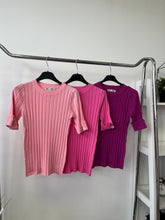 Kép betöltése a galériamegjelenítőbe: 0015 FERGIE basic kötött felső