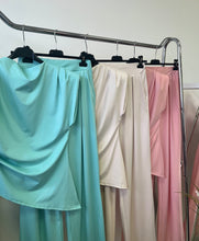 Kép betöltése a galériamegjelenítőbe: 39622 KAREN nadrág + felső szett