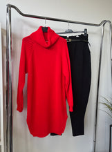 Kép betöltése a galériamegjelenítőbe: 5205 HETTA GARBÓ pulóver/tunika