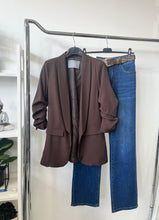 Kép betöltése a galériamegjelenítőbe: 80172 LONG blézer/basic szinek