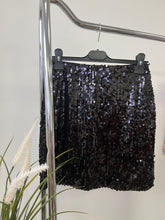 Kép betöltése a galériamegjelenítőbe: 1026 Flitteres miniszoknya