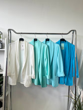 Kép betöltése a galériamegjelenítőbe: VÉKONY Blézer