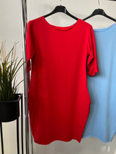 Kép betöltése a galériamegjelenítőbe: ZSEBES pamut ruha /4872