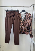 Kép betöltése a galériamegjelenítőbe: CATALINA nadrág/9204