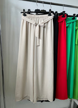 Kép betöltése a galériamegjelenítőbe: 6724/21120 HERTA bőszárú nadrág