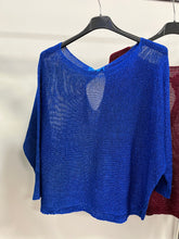 Kép betöltése a galériamegjelenítőbe: 1236 SZATĖN szalagos csillogós felső