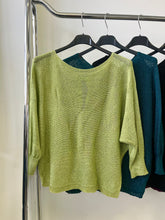 Kép betöltése a galériamegjelenítőbe: 1236 SZATĖN szalagos csillogós felső