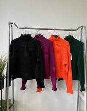 Kép betöltése a galériamegjelenítőbe: 067 MOLLY VASTAG kötésű pulóver