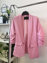 Kép betöltése a galériamegjelenítőbe: 80172 LONG blézer/szines