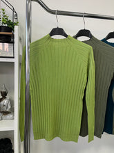 Kép betöltése a galériamegjelenítőbe: 5999 BORDÁS basic félgarbó