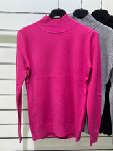 Kép betöltése a galériamegjelenítőbe: 002 BASIC félgarbó