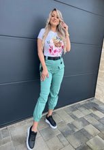 Kép betöltése a galériamegjelenítőbe: 17516 PENNY öves nadrág