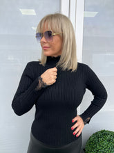 Kép betöltése a galériamegjelenítőbe: 8066 MELITTA basic csipkebetétes felső