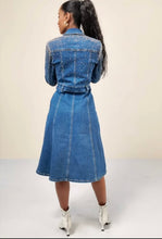 Kép betöltése a galériamegjelenítőbe: A2278-4 SELLY strasszos farmer ruha