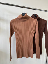 Kép betöltése a galériamegjelenítőbe: 5809 BORDÁS basic garbó