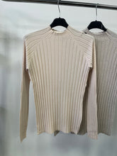 Kép betöltése a galériamegjelenítőbe: 5999 BORDÁS basic félgarbó