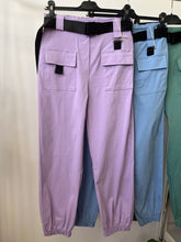 Kép betöltése a galériamegjelenítőbe: 17516 PENNY öves nadrág