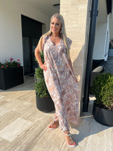 Kép betöltése a galériamegjelenítőbe: BIANKA bőszárú mintás overál/5985