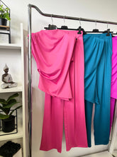 Kép betöltése a galériamegjelenítőbe: 39622 KAREN nadrág + felső szett