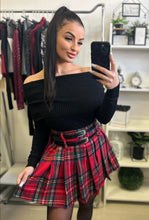 Kép betöltése a galériamegjelenítőbe: 5813 DANA BASIC felső