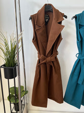 Kép betöltése a galériamegjelenítőbe: 5136 OLGA Szövet mellėny