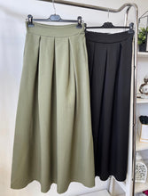 Kép betöltése a galériamegjelenítőbe: 61112 ZSEBES MAXISZOKNYA