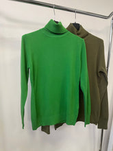 Kép betöltése a galériamegjelenítőbe: 001 BASIC garbó