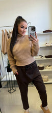 Kép betöltése a galériamegjelenítőbe: 067 MOLLY VASTAG kötésű pulóver