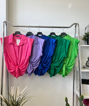 Kép betöltése a galériamegjelenítőbe: 7370 LINETT szatén felső/ blúz