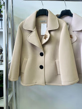 Kép betöltése a galériamegjelenítőbe: 8159 MARGARET elegáns átmeneti kabát