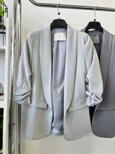 Kép betöltése a galériamegjelenítőbe: 80172 LONG blézer/basic szinek