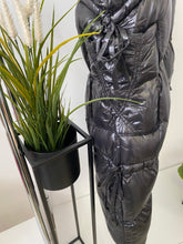 Kép betöltése a galériamegjelenítőbe: 4286 FÉNYES Steppelt mellény