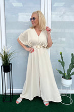 Kép betöltése a galériamegjelenítőbe: 2101 LUJZA öves ruha