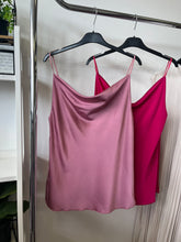 Kép betöltése a galériamegjelenítőbe: LILLA szatén top/3353