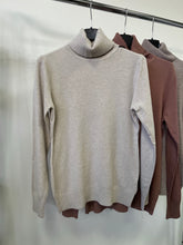 Kép betöltése a galériamegjelenítőbe: 001 BASIC garbó