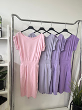 Kép betöltése a galériamegjelenítőbe: 6429 BASIC öves-zsebes pamut ruha