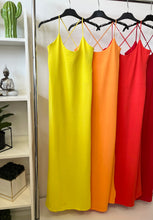 Kép betöltése a galériamegjelenítőbe: 12757 SUMMER pántos nyári ruha