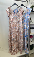 Kép betöltése a galériamegjelenítőbe: BIANKA bőszárú mintás overál/5985