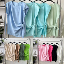 Kép betöltése a galériamegjelenítőbe: 25153 LOTTE átkötős felső