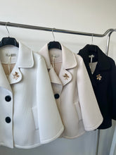 Kép betöltése a galériamegjelenítőbe: 8159 MARGARET elegáns átmeneti kabát