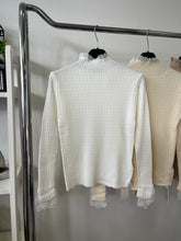 Kép betöltése a galériamegjelenítőbe: 8066 MELITTA basic csipkebetétes felső