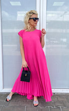 Kép betöltése a galériamegjelenítőbe: 8217 EMILY pliszírozott ruha