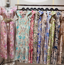 Kép betöltése a galériamegjelenítőbe: BIANKA bőszárú mintás overál/5985